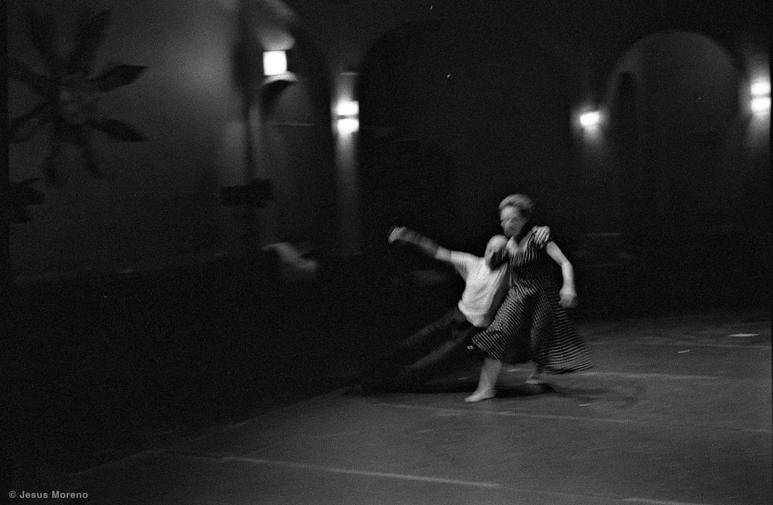 1989. Vertical Danse à Plainpalais © Jesus Moreno